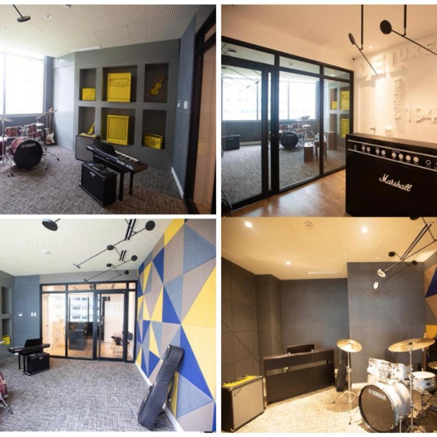 Acellyne'S Suites At The Residences At Commonwealth By Century Quezon City Extérieur photo